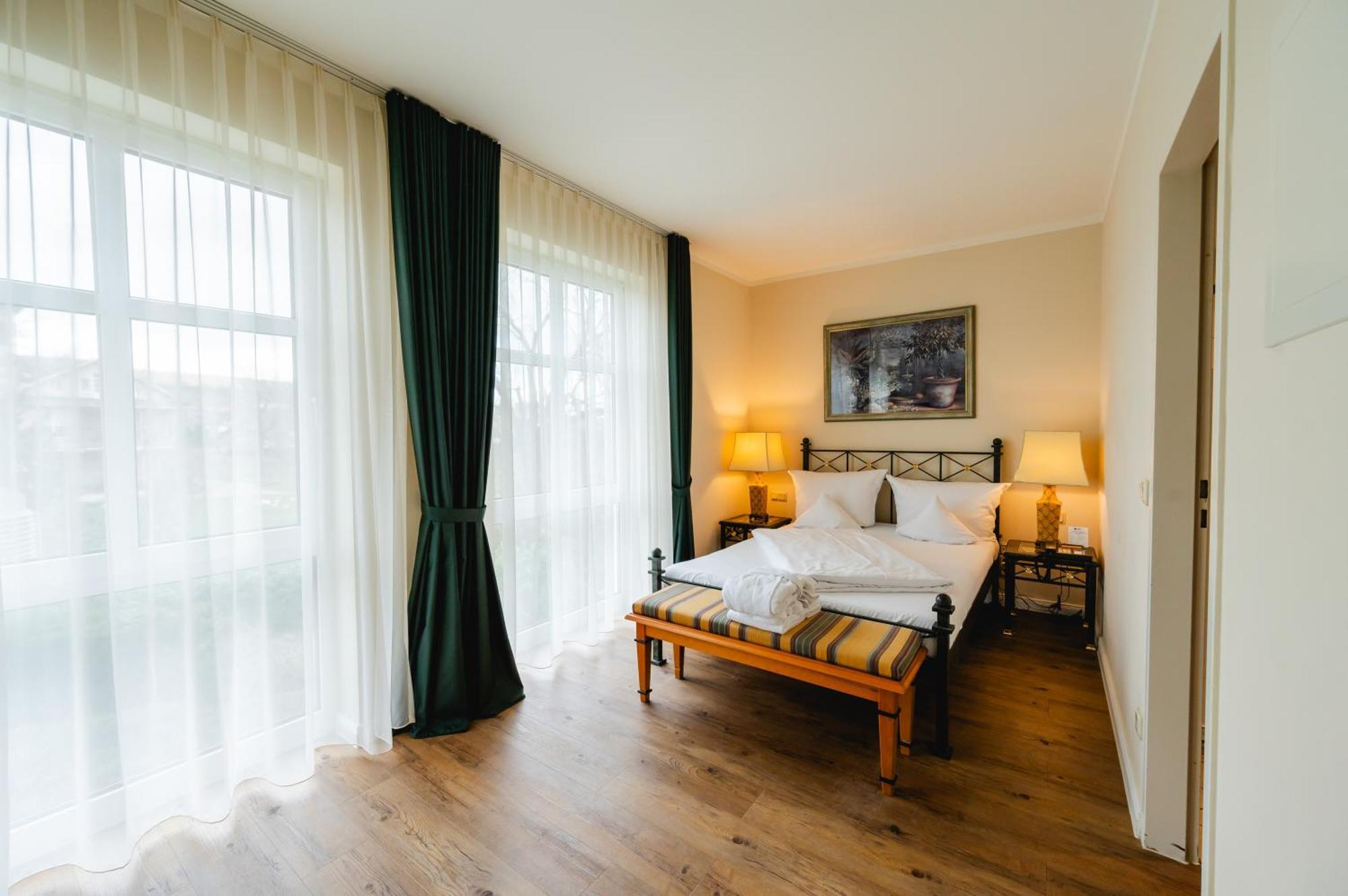 Best Western Wein- Und Parkhotel Nierstein Ngoại thất bức ảnh