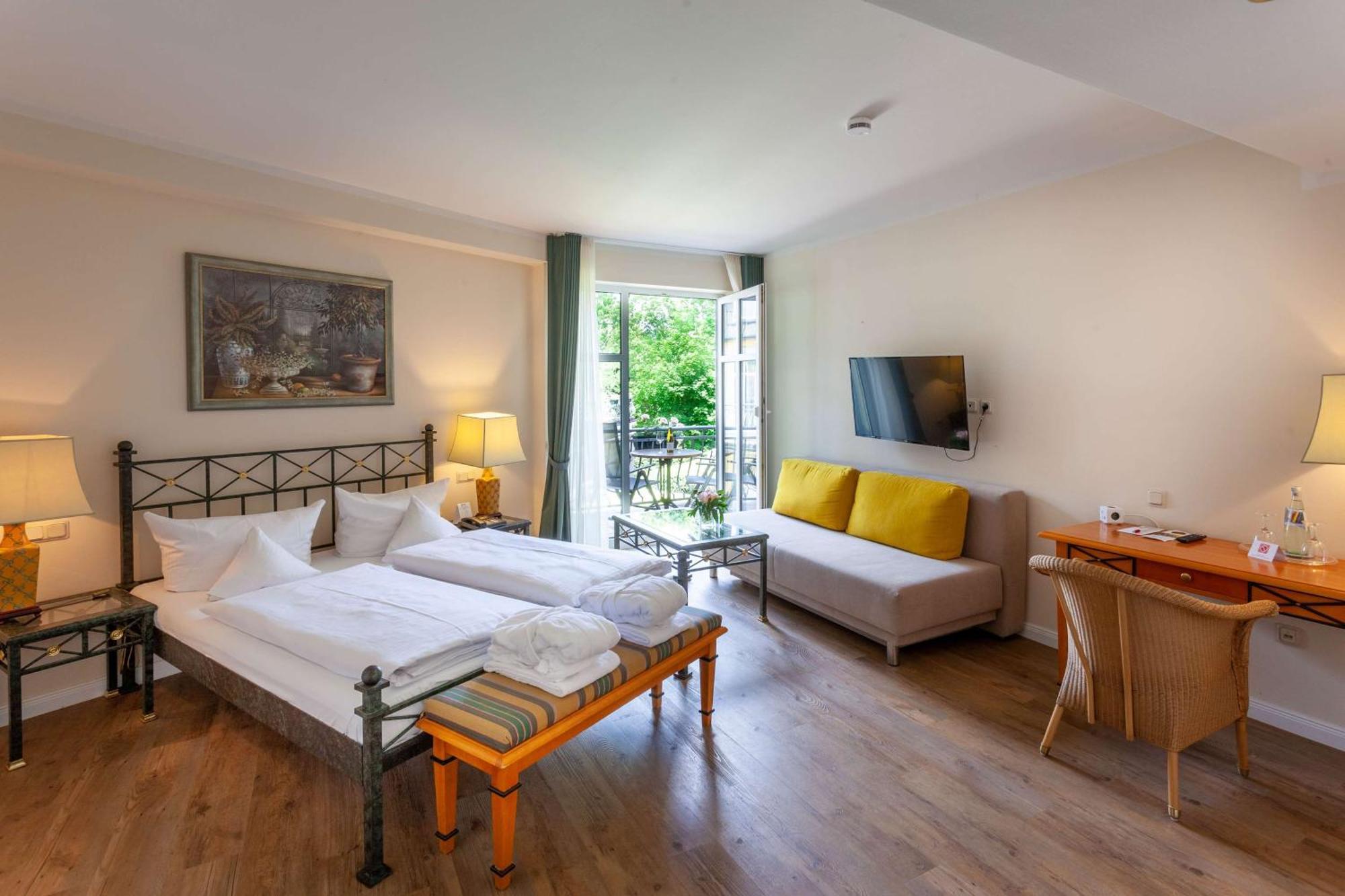 Best Western Wein- Und Parkhotel Nierstein Ngoại thất bức ảnh